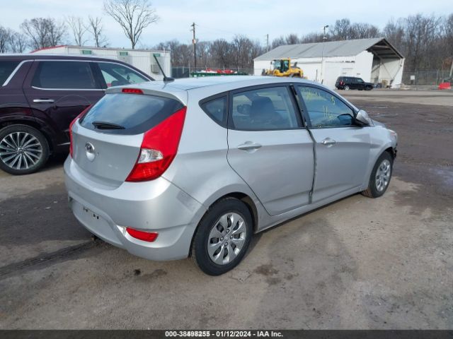 Photo 3 VIN: KMHCT5AE1FU224497 - HYUNDAI ACCENT 