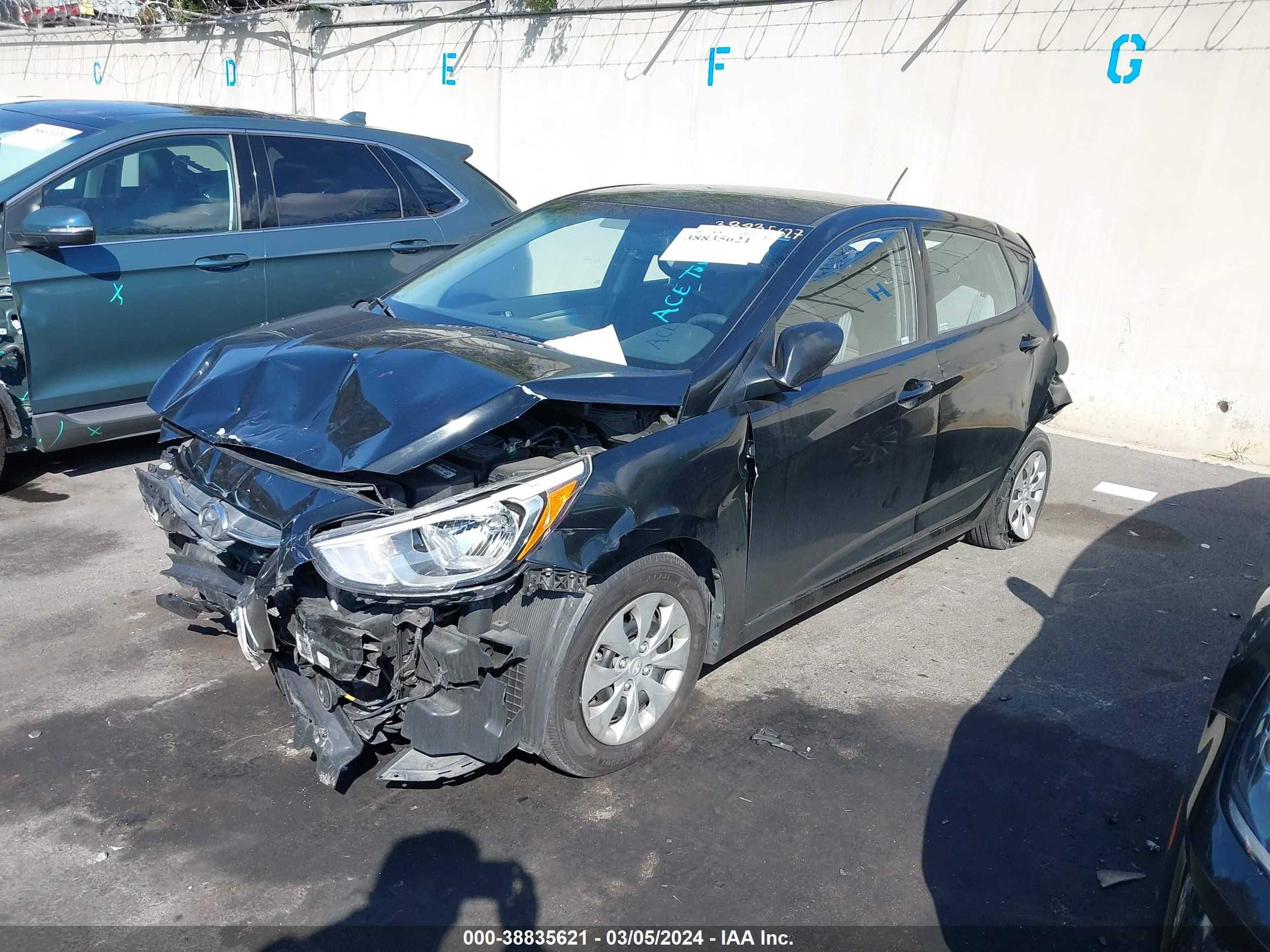 Photo 1 VIN: KMHCT5AE1GU255217 - HYUNDAI ACCENT 