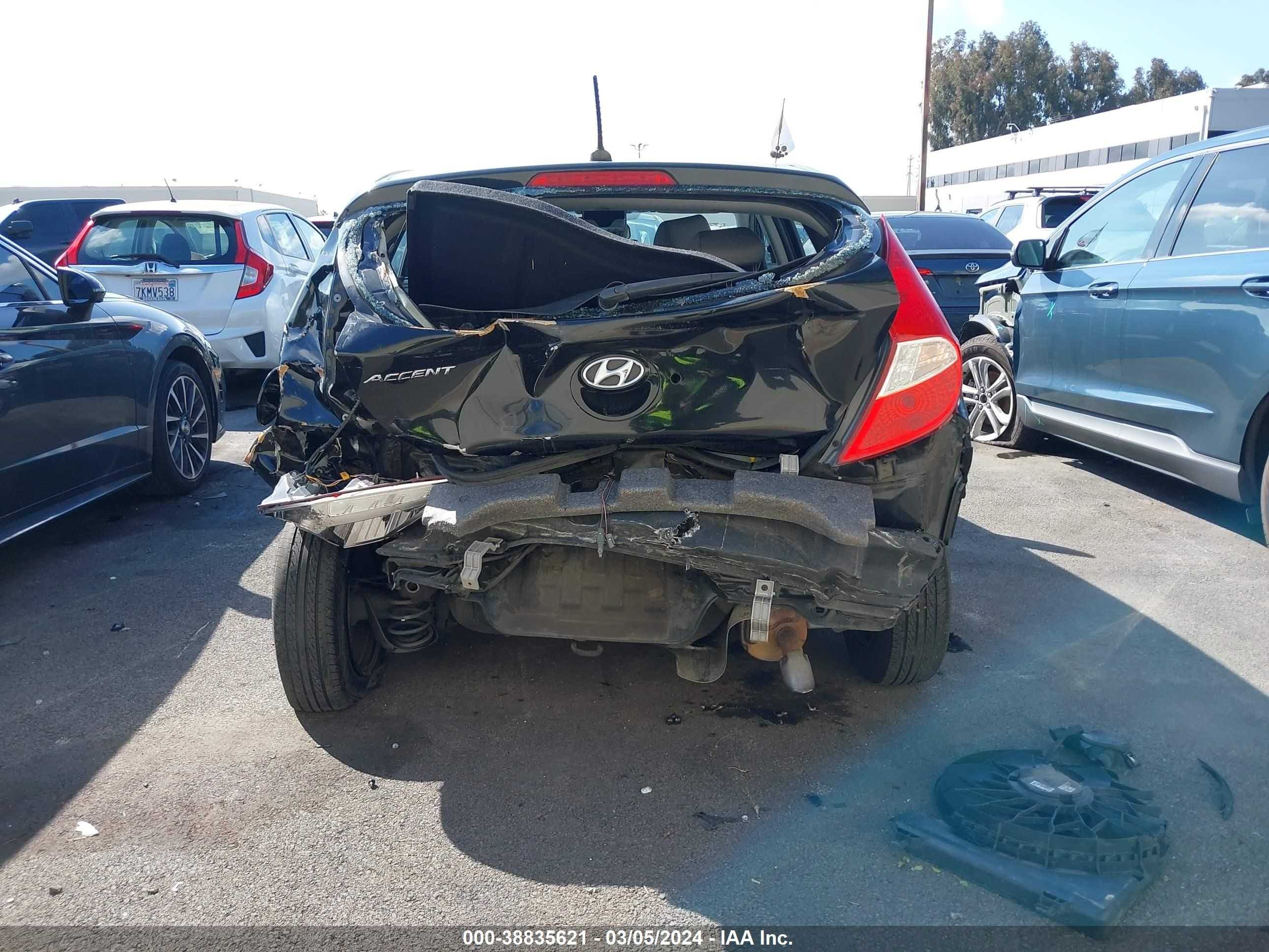 Photo 13 VIN: KMHCT5AE1GU255217 - HYUNDAI ACCENT 