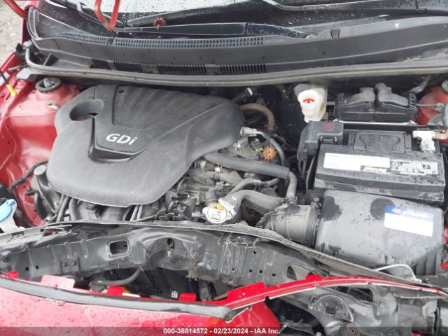 Photo 9 VIN: KMHCT5AE1GU274110 - HYUNDAI ACCENT 