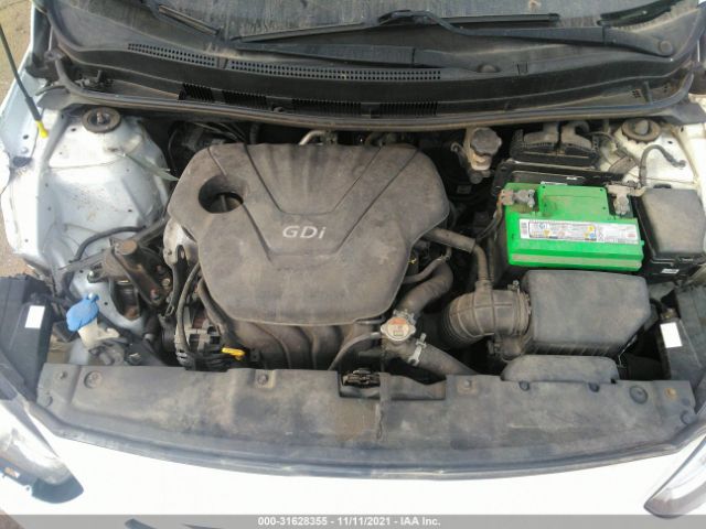 Photo 9 VIN: KMHCT5AE1GU282871 - HYUNDAI ACCENT 