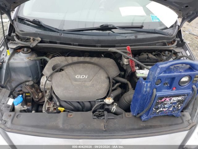 Photo 9 VIN: KMHCT5AE1GU289030 - HYUNDAI ACCENT 