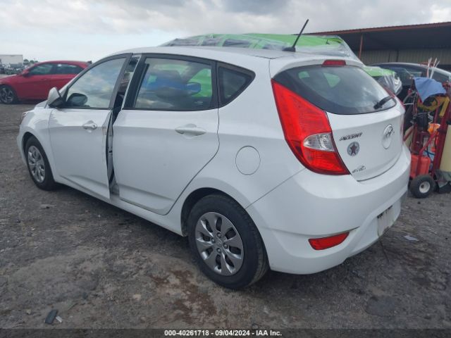 Photo 2 VIN: KMHCT5AE1HU307561 - HYUNDAI ACCENT 