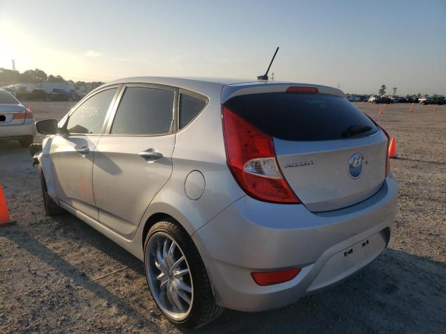 Photo 2 VIN: KMHCT5AE1HU352208 - HYUNDAI ACCENT SE 