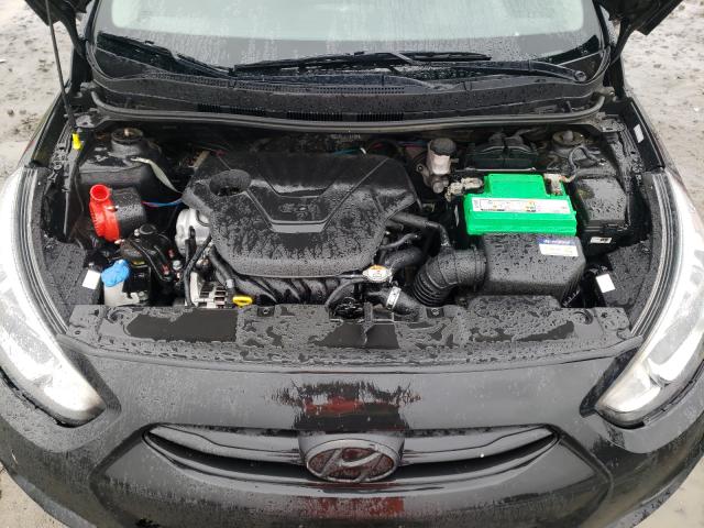 Photo 6 VIN: KMHCT5AE1HU363340 - HYUNDAI ACCENT SE 