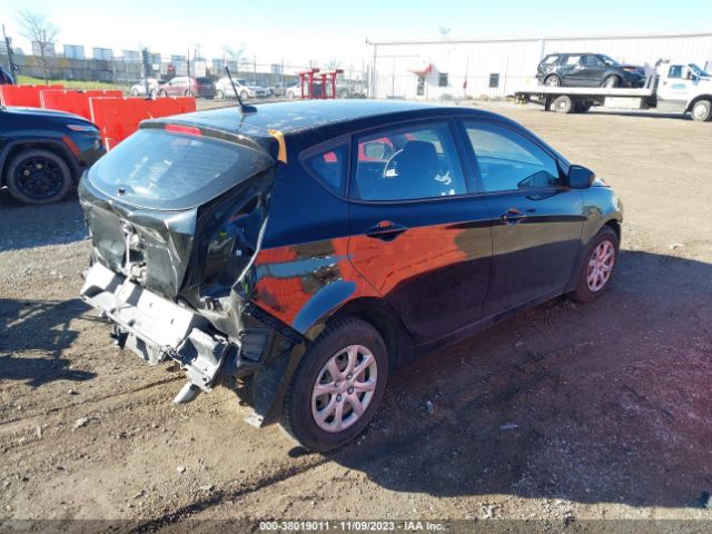 Photo 3 VIN: KMHCT5AE2CU021436 - HYUNDAI ACCENT 