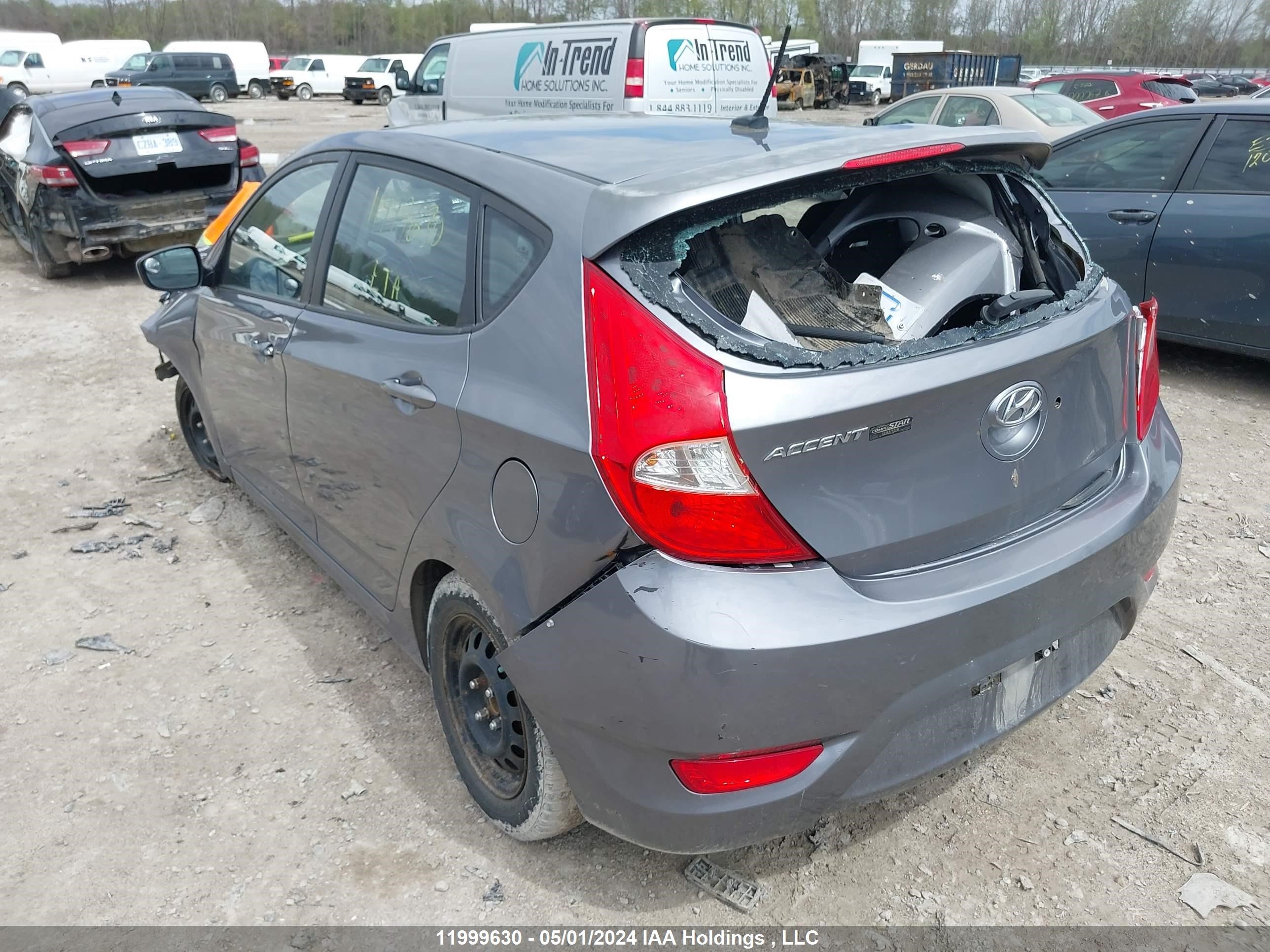 Photo 2 VIN: KMHCT5AE2DU123966 - HYUNDAI ACCENT 