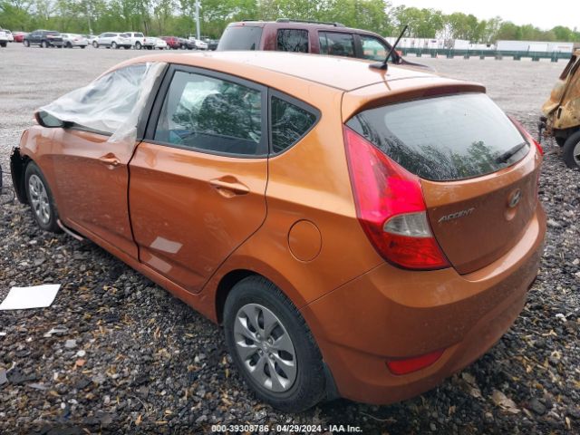 Photo 2 VIN: KMHCT5AE2FU217672 - HYUNDAI ACCENT 