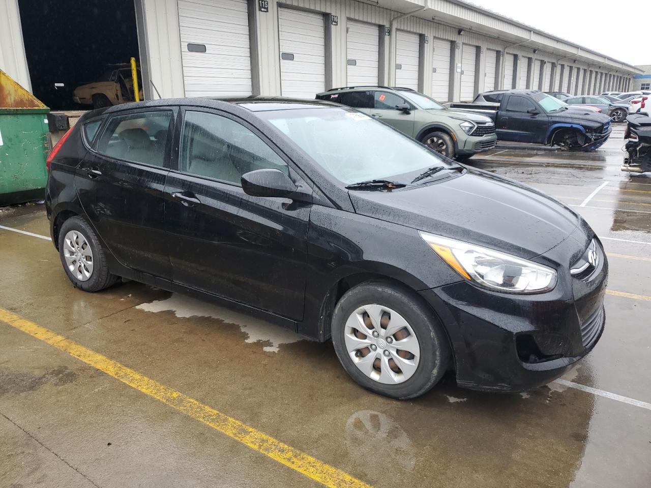 Photo 3 VIN: KMHCT5AE2FU232110 - HYUNDAI ACCENT 