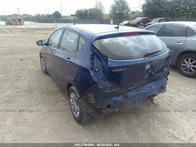 Photo 2 VIN: KMHCT5AE2GU247269 - HYUNDAI ACCENT 