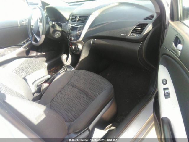 Photo 4 VIN: KMHCT5AE2GU281146 - HYUNDAI ACCENT 