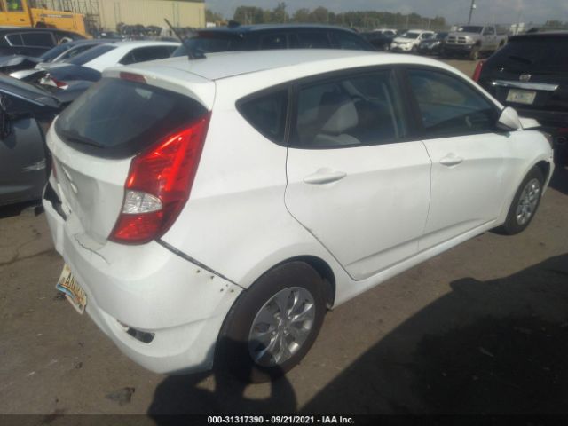 Photo 3 VIN: KMHCT5AE2HU320156 - HYUNDAI ACCENT 