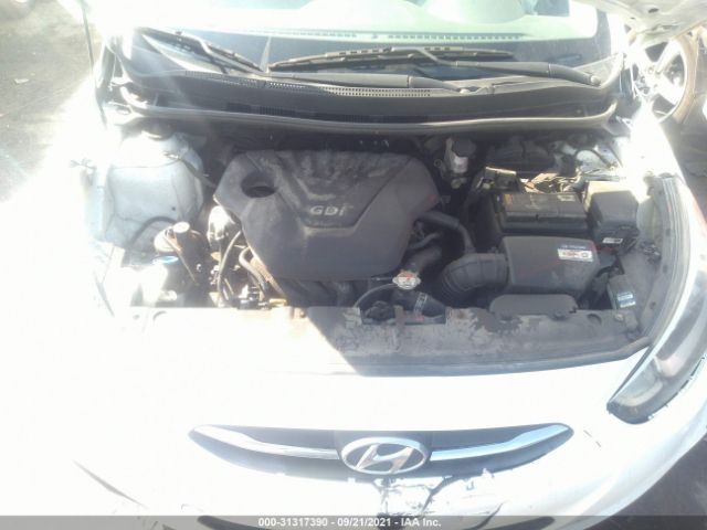 Photo 9 VIN: KMHCT5AE2HU320156 - HYUNDAI ACCENT 