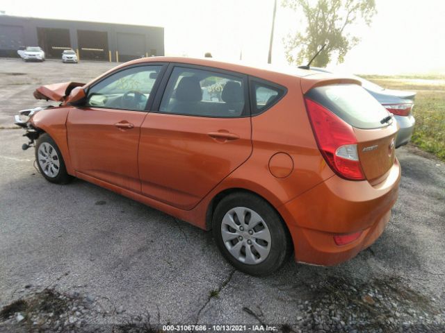 Photo 2 VIN: KMHCT5AE2HU325177 - HYUNDAI ACCENT 