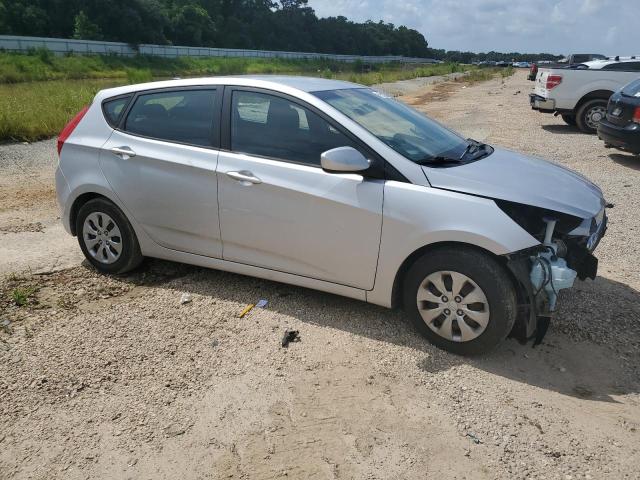 Photo 3 VIN: KMHCT5AE2HU335532 - HYUNDAI ACCENT SE 