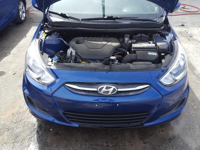 Photo 6 VIN: KMHCT5AE2HU343209 - HYUNDAI ACCENT SE 