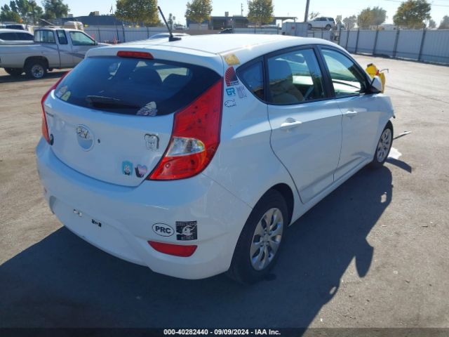 Photo 3 VIN: KMHCT5AE2HU343243 - HYUNDAI ACCENT 