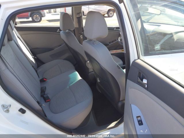 Photo 7 VIN: KMHCT5AE2HU343243 - HYUNDAI ACCENT 