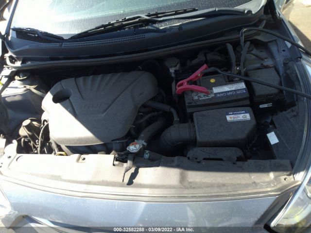 Photo 9 VIN: KMHCT5AE2HU343761 - HYUNDAI ACCENT 