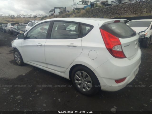 Photo 2 VIN: KMHCT5AE2HU349690 - HYUNDAI ACCENT 