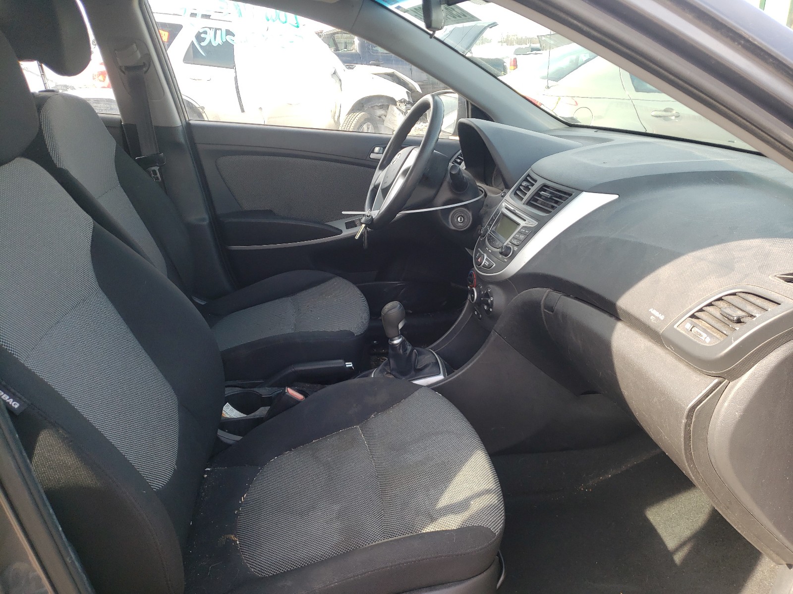 Photo 4 VIN: KMHCT5AE3CU002068 - HYUNDAI ACCENT GLS 