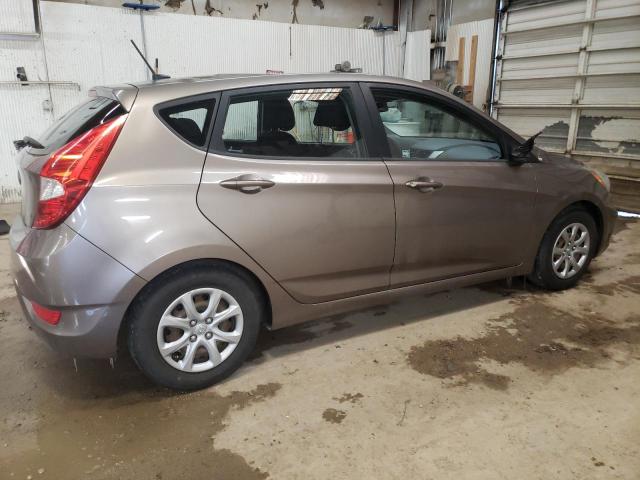 Photo 2 VIN: KMHCT5AE3CU003690 - HYUNDAI ACCENT 