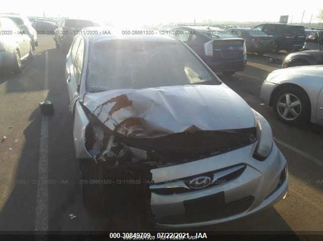 Photo 5 VIN: KMHCT5AE3CU015306 - HYUNDAI ACCENT 