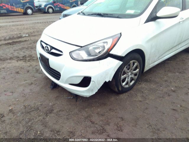 Photo 5 VIN: KMHCT5AE3CU015564 - HYUNDAI ACCENT 