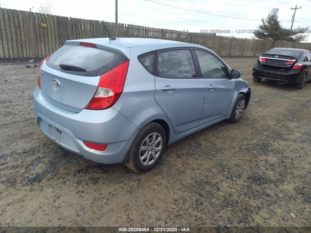 Photo 3 VIN: KMHCT5AE3CU041887 - HYUNDAI ACCENT 