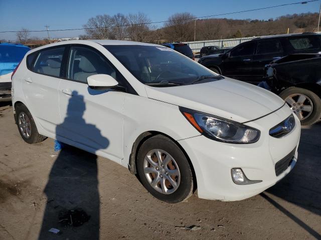 Photo 3 VIN: KMHCT5AE3DU078861 - HYUNDAI ACCENT 