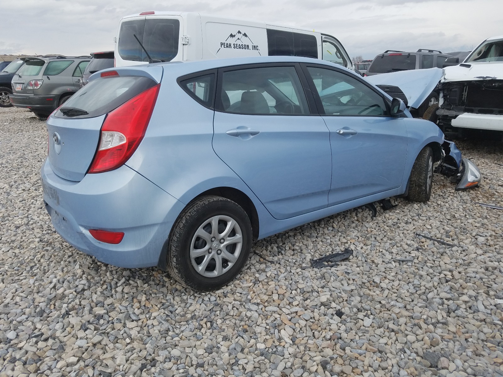 Photo 3 VIN: KMHCT5AE3DU131607 - HYUNDAI ACCENT 