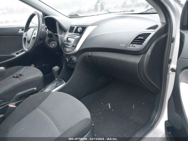 Photo 4 VIN: KMHCT5AE3EU151602 - HYUNDAI ACCENT 