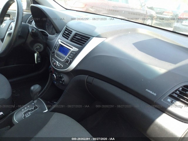 Photo 4 VIN: KMHCT5AE3EU159375 - HYUNDAI ACCENT 