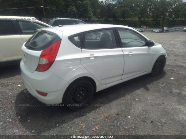 Photo 3 VIN: KMHCT5AE3FU224176 - HYUNDAI ACCENT 