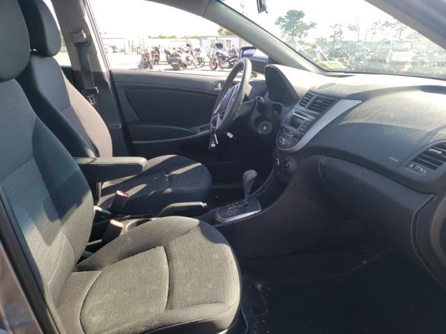 Photo 4 VIN: KMHCT5AE3GU245935 - HYUNDAI ACCENT SE 