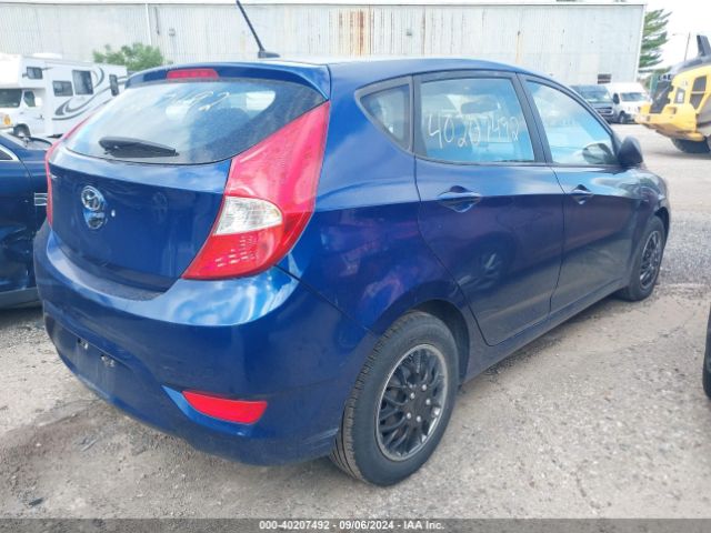 Photo 3 VIN: KMHCT5AE3GU256918 - HYUNDAI ACCENT 