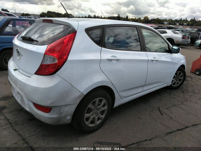 Photo 3 VIN: KMHCT5AE3GU272102 - HYUNDAI ACCENT 