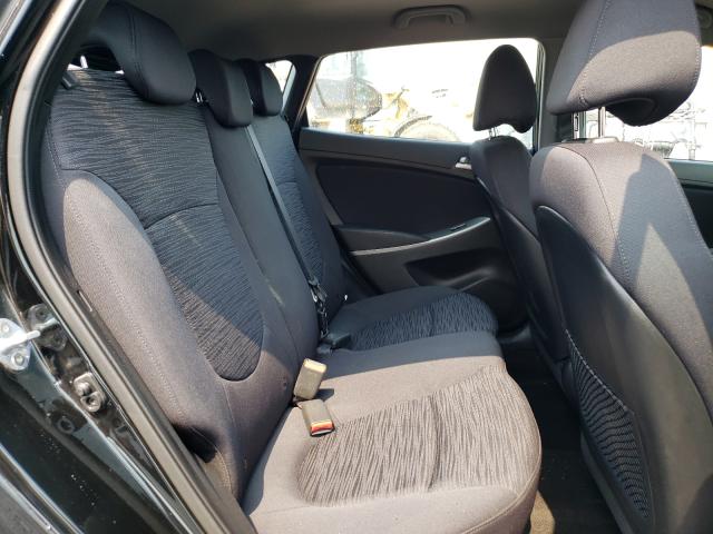 Photo 5 VIN: KMHCT5AE3HU305830 - HYUNDAI ACCENT SE 