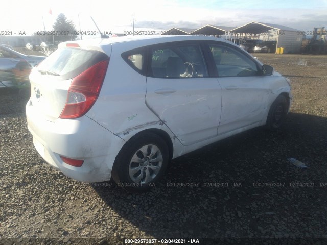 Photo 3 VIN: KMHCT5AE3HU344563 - HYUNDAI ACCENT 