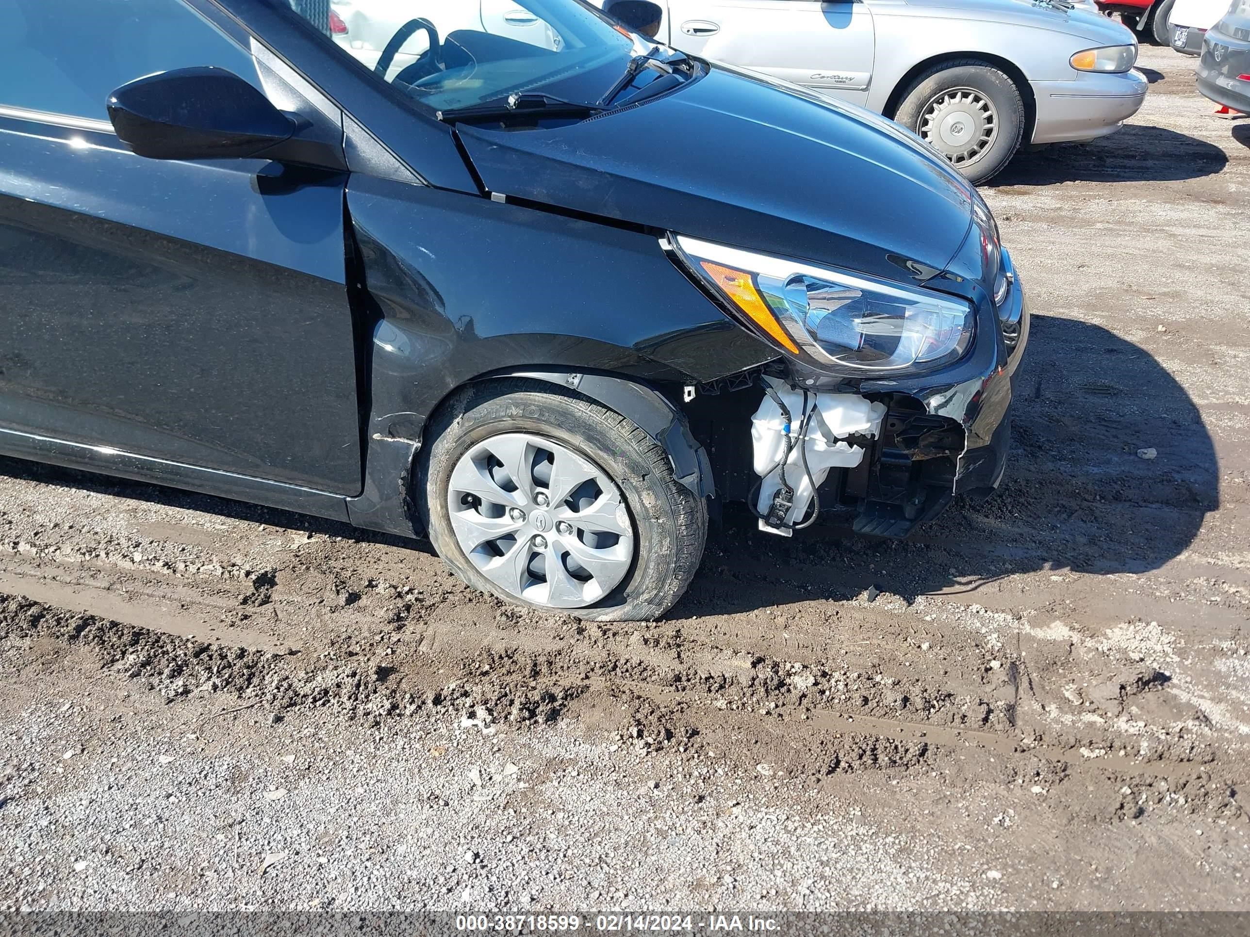 Photo 5 VIN: KMHCT5AE3HU355319 - HYUNDAI ACCENT 