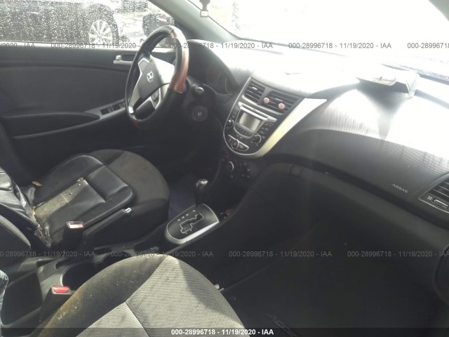 Photo 4 VIN: KMHCT5AE4CU018859 - HYUNDAI ACCENT 