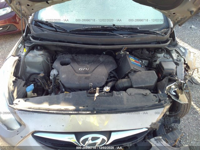 Photo 9 VIN: KMHCT5AE4CU018859 - HYUNDAI ACCENT 