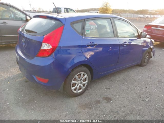 Photo 3 VIN: KMHCT5AE4CU036410 - HYUNDAI ACCENT 