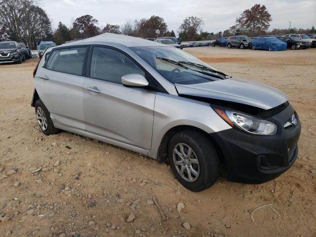 Photo 3 VIN: KMHCT5AE4CU042532 - HYUNDAI ACCENT 