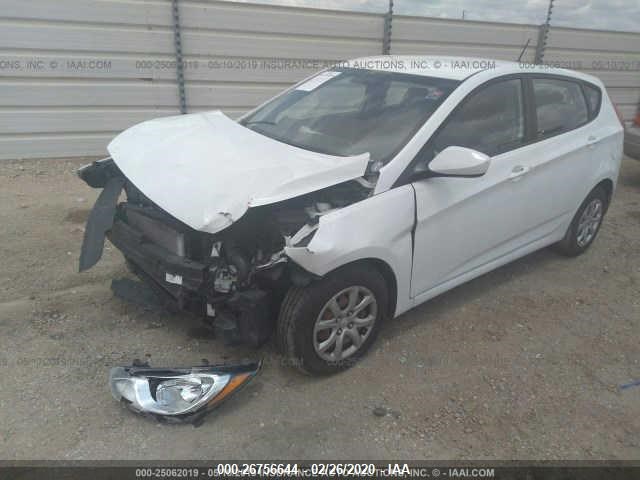 Photo 1 VIN: KMHCT5AE4DU092588 - HYUNDAI ACCENT 