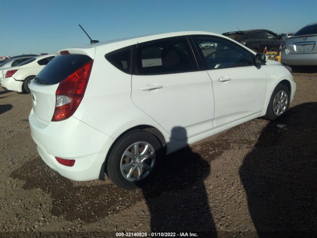 Photo 3 VIN: KMHCT5AE4DU102715 - HYUNDAI ACCENT 