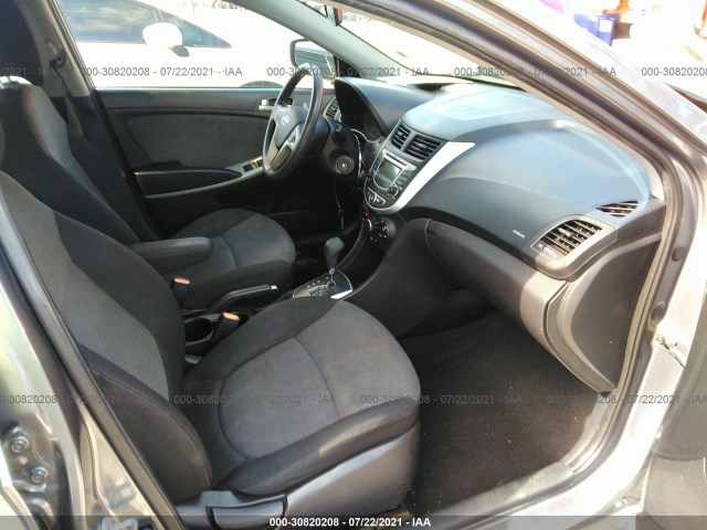 Photo 4 VIN: KMHCT5AE4DU125587 - HYUNDAI ACCENT 