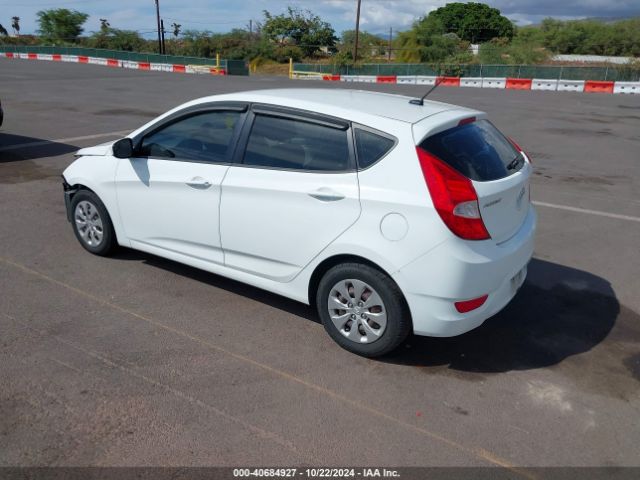 Photo 2 VIN: KMHCT5AE4FU215860 - HYUNDAI ACCENT 