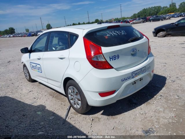 Photo 2 VIN: KMHCT5AE4GU246950 - HYUNDAI ACCENT 