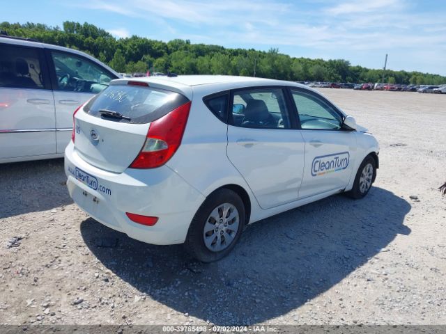 Photo 3 VIN: KMHCT5AE4GU246950 - HYUNDAI ACCENT 